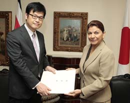 Embajador con la presidenta