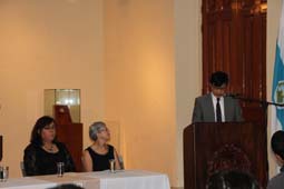 embajador, directora del museo y la directora de la UCR sede occidente