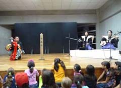 presentación del teatro kuruma ningyo