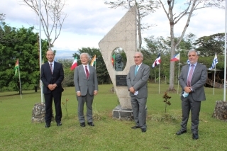 Agregado Cultural, Embjajador, Rector y Decano