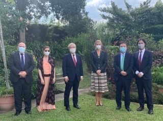 会合参加者