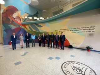 participantes de la ceremonia