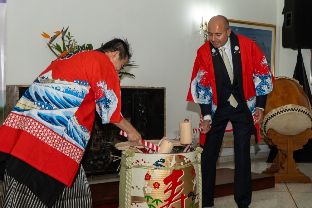 Acto de Kagamibiraki