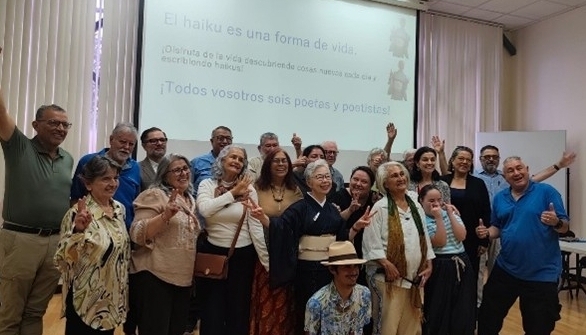 Talleres de Haiku impartidos por la maestra MIYASHITA Emiko