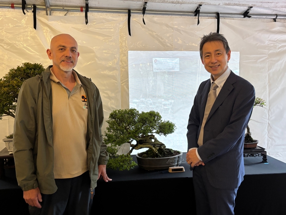Celebración de la 8.ª Expo Bonsái Lankester y la Exposición de Paneles sobre Hiroshima y Nagasaki